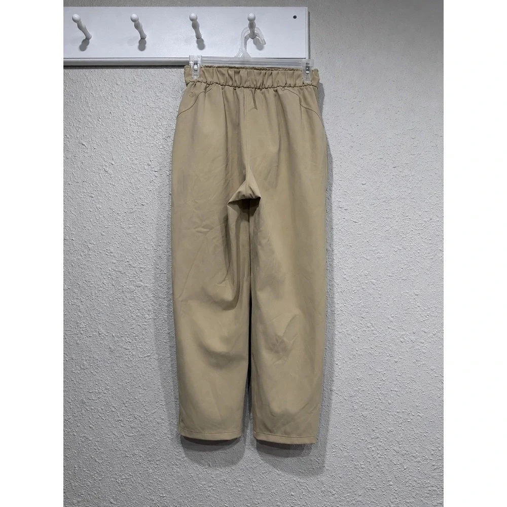 Lululemon‎ Stretch High Rise Crop 23